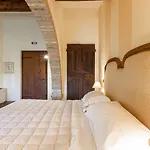 La Palazzetta Del Vescovo فندق *